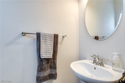 2326 Orchard Circle Ravenna OH 44266