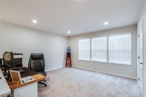 2326 Orchard Circle Ravenna OH 44266