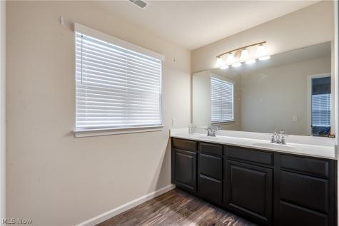 2326 Orchard Circle Ravenna OH 44266