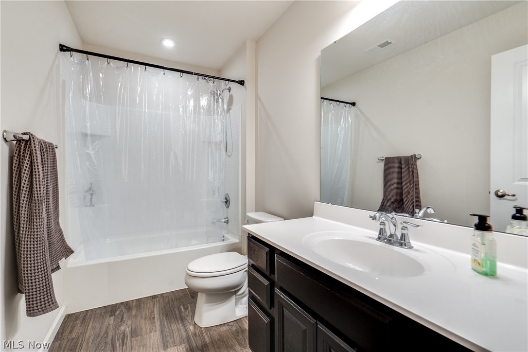 2326 Orchard Circle Ravenna OH 44266