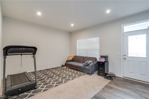 2326 Orchard Circle Ravenna OH 44266