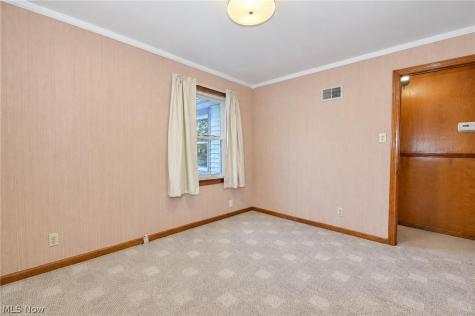 8161 Midland Road Mentor OH 44060