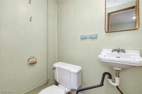 8161 Midland Road Mentor OH 44060