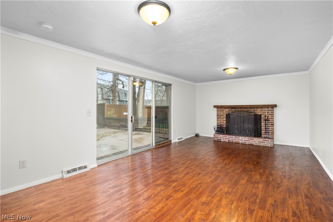 4004 Washington Avenue Lorain OH 44052