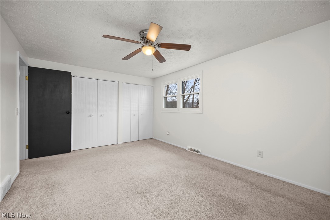 4004 Washington Avenue Lorain OH 44052