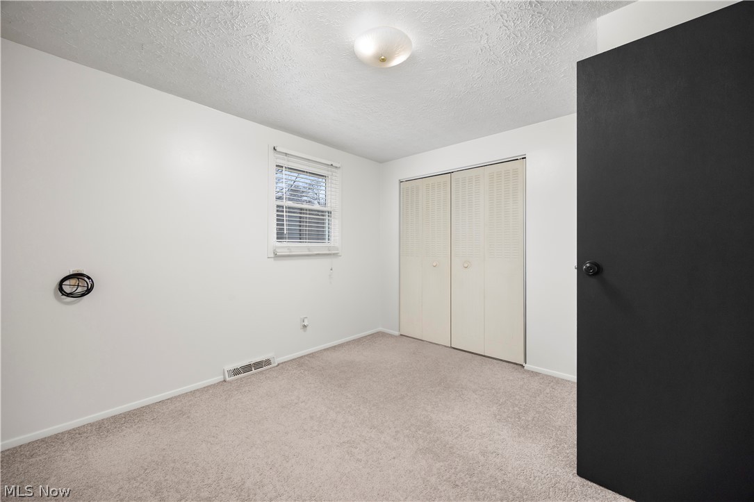 4004 Washington Avenue Lorain OH 44052