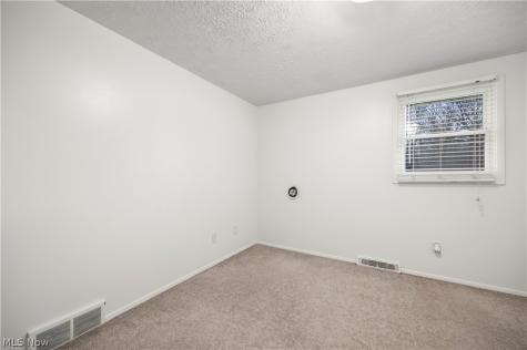 4004 Washington Avenue Lorain OH 44052