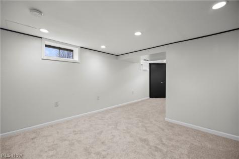 4004 Washington Avenue Lorain OH 44052