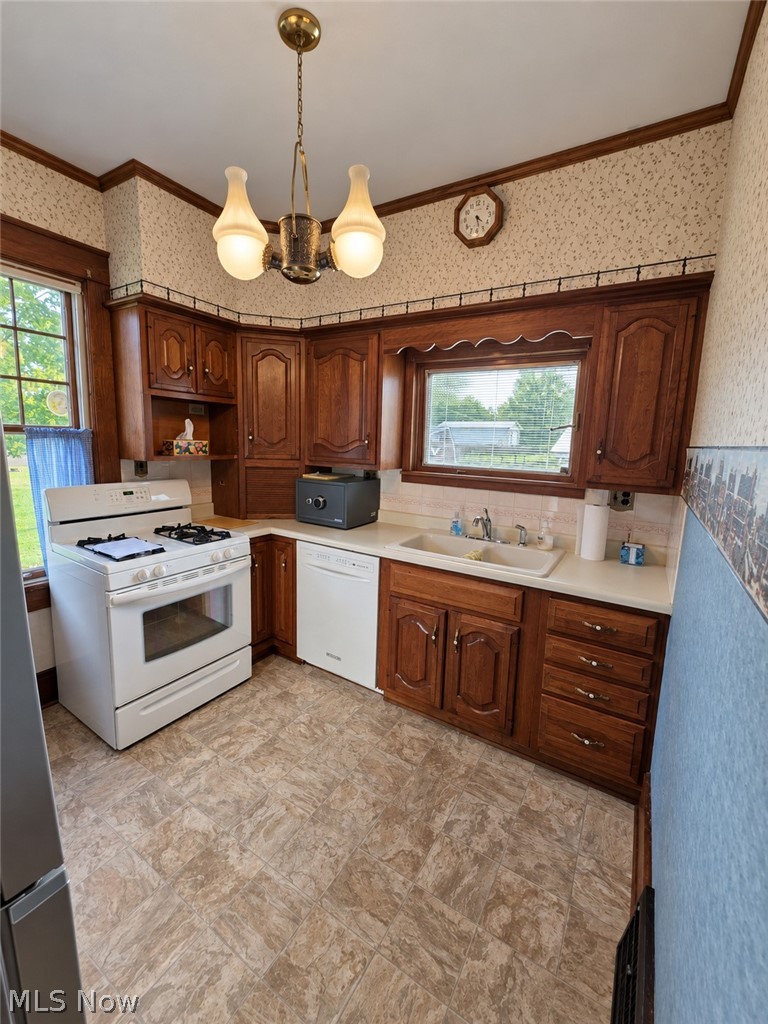 46701 State Route 46 New Waterford OH 44445