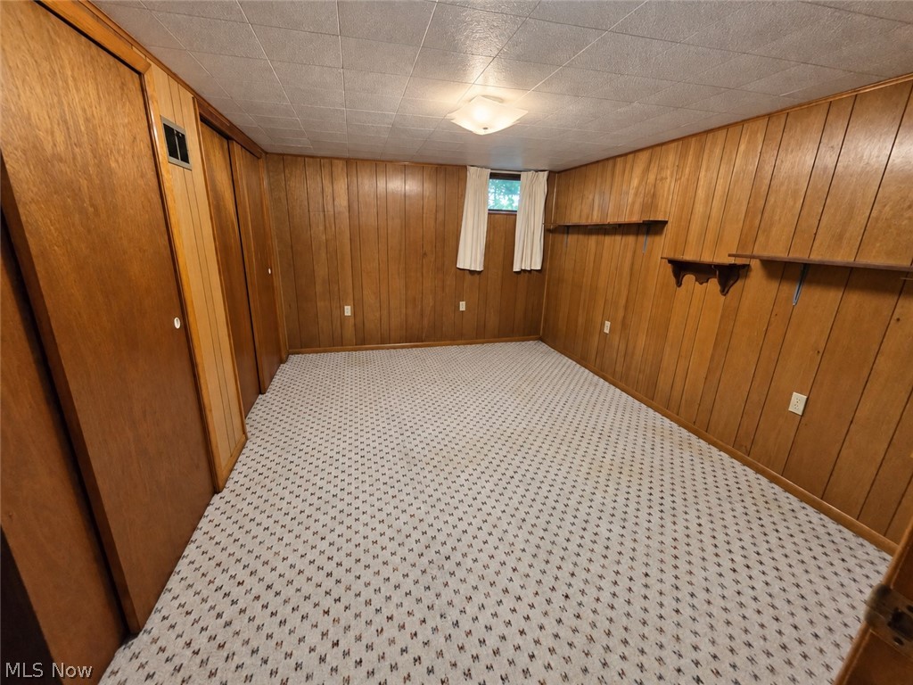 46701 State Route 46 New Waterford OH 44445