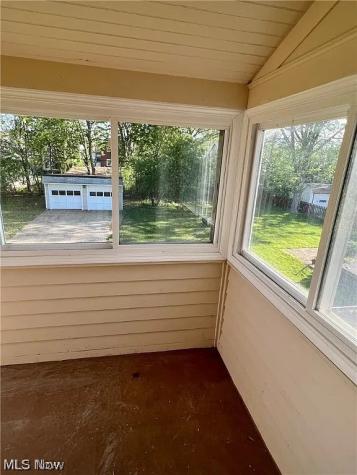 9725 Parkview Avenue Garfield Heights OH 44125