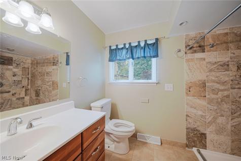6531 Brighton Drive North Olmsted OH 44070