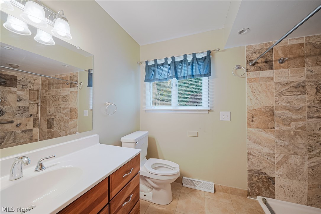 6531 Brighton Drive North Olmsted OH 44070
