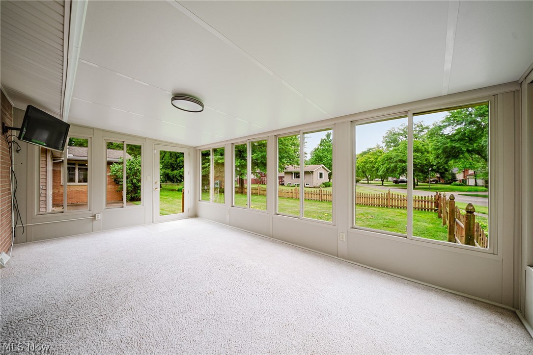 6531 Brighton Drive North Olmsted OH 44070