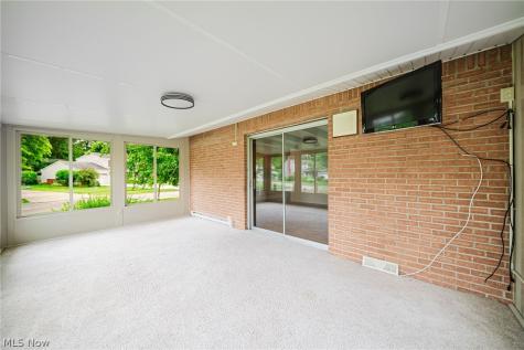 6531 Brighton Drive North Olmsted OH 44070