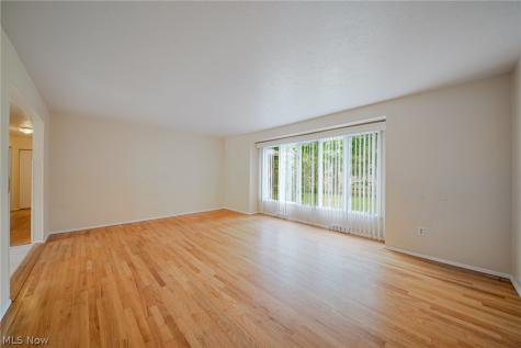 6531 Brighton Drive North Olmsted OH 44070