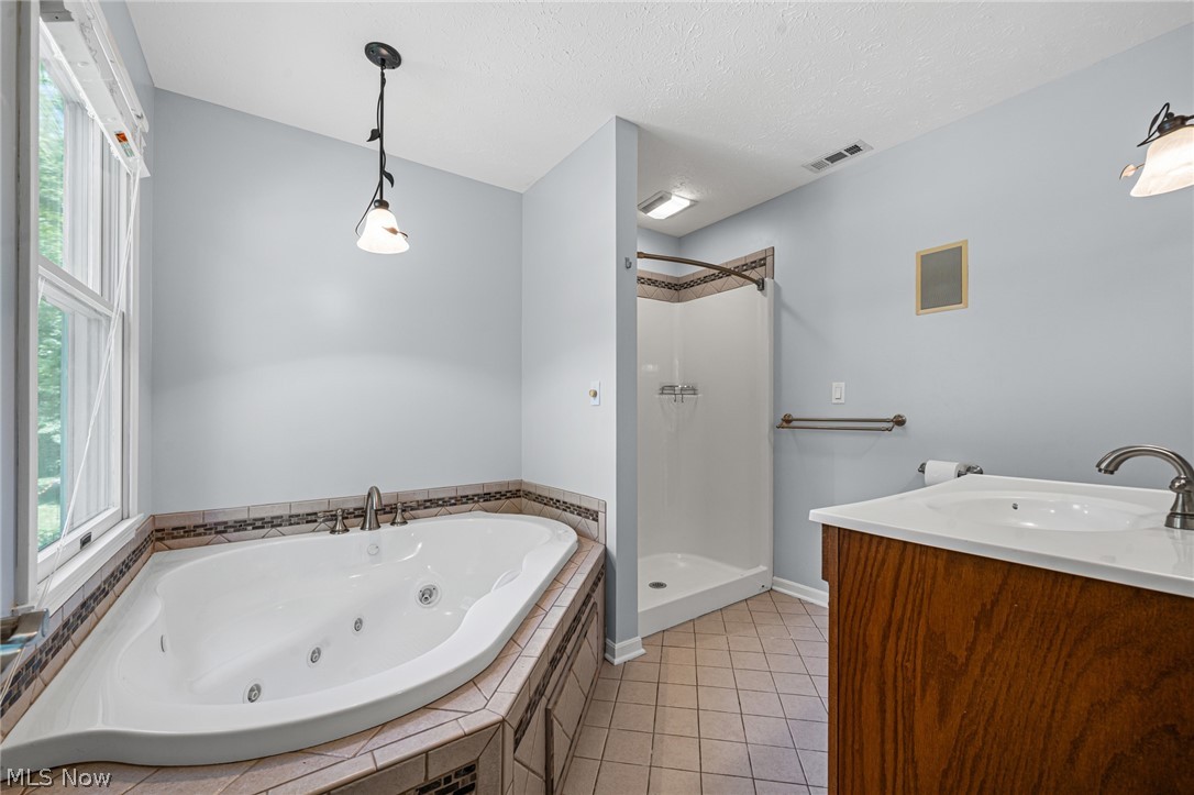 12335 Robson Road Grafton OH 44044