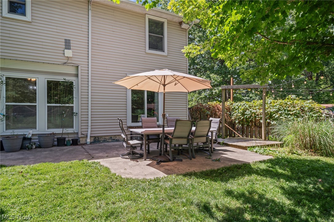 12335 Robson Road Grafton OH 44044