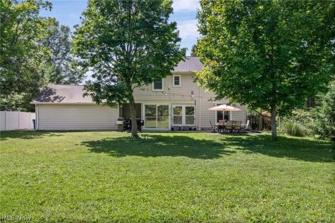 12335 Robson Road Grafton OH 44044