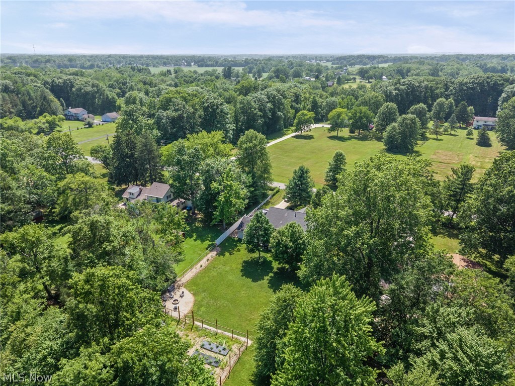 12335 Robson Road Grafton OH 44044