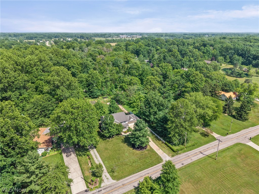 12335 Robson Road Grafton OH 44044