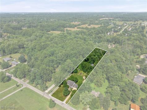 12335 Robson Road Grafton OH 44044