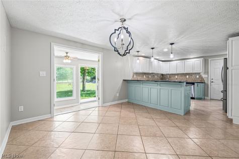 12335 Robson Road Grafton OH 44044