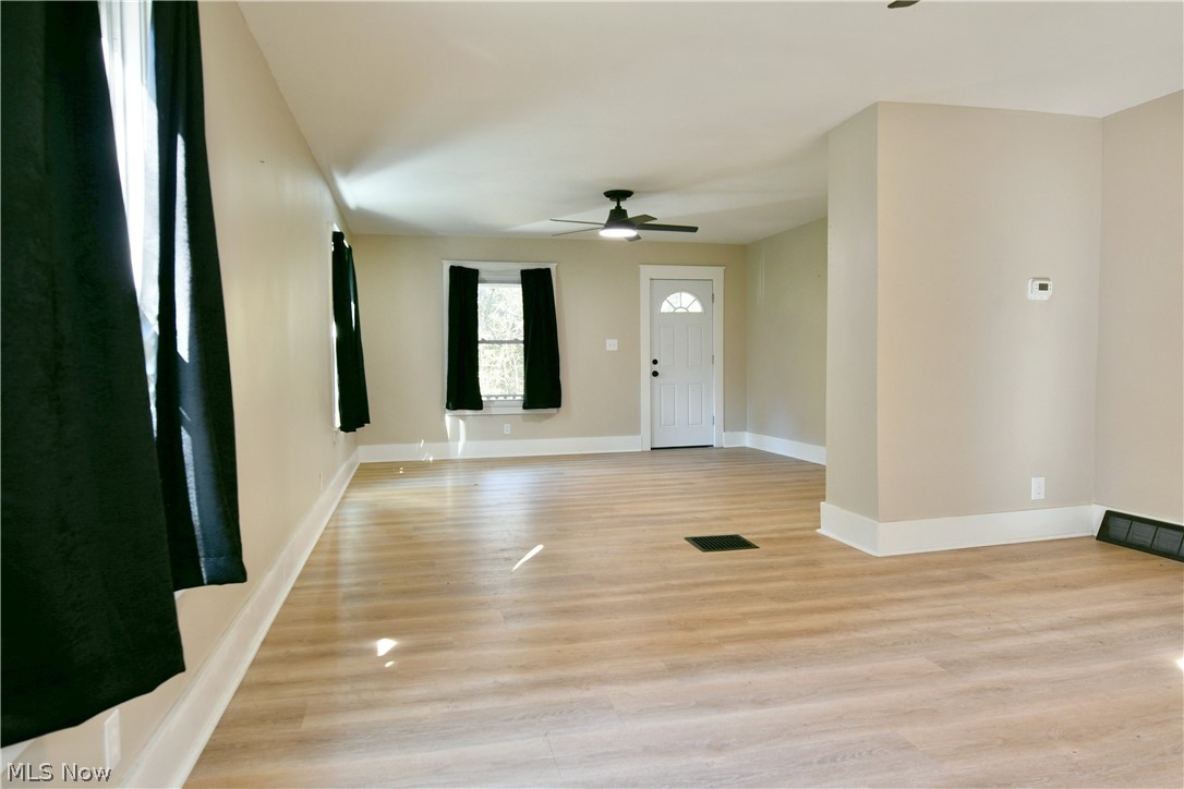 5750 Robinson Road Lowellville OH 44436