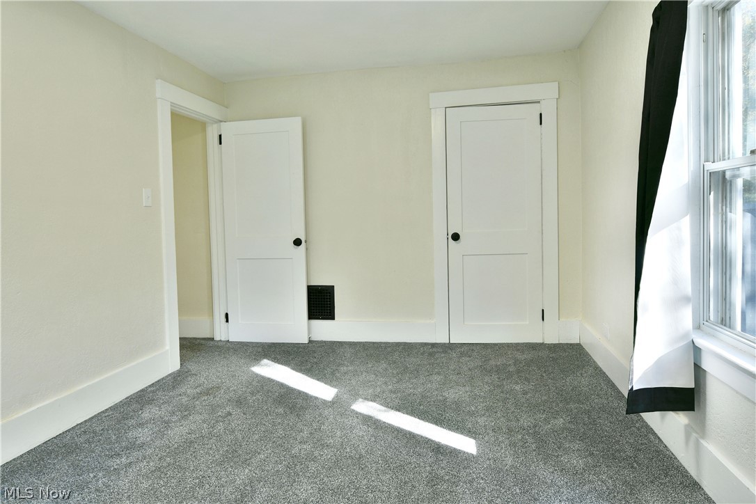 5750 Robinson Road Lowellville OH 44436