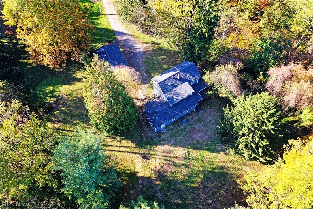 5750 Robinson Road Lowellville OH 44436