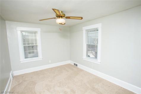 2007 Kirk Court NW Canton OH 44709