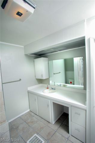 2007 Kirk Court NW Canton OH 44709
