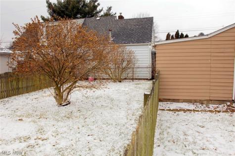 2007 Kirk Court NW Canton OH 44709