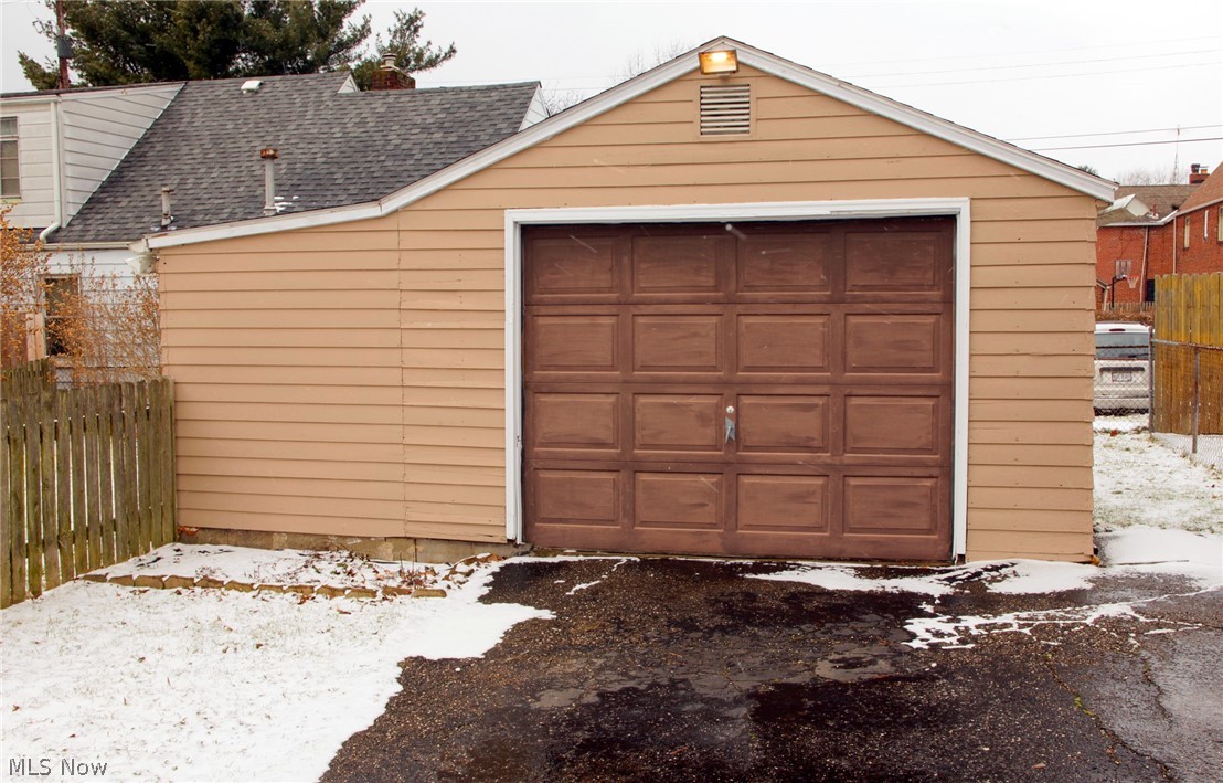 2007 Kirk Court NW Canton OH 44709