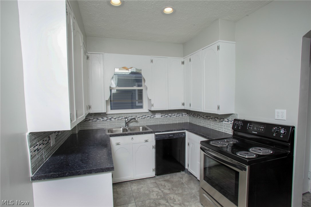2007 Kirk Court NW Canton OH 44709