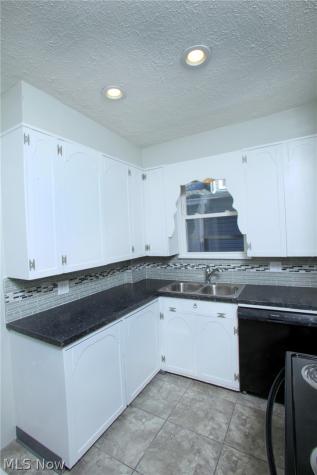 2007 Kirk Court NW Canton OH 44709