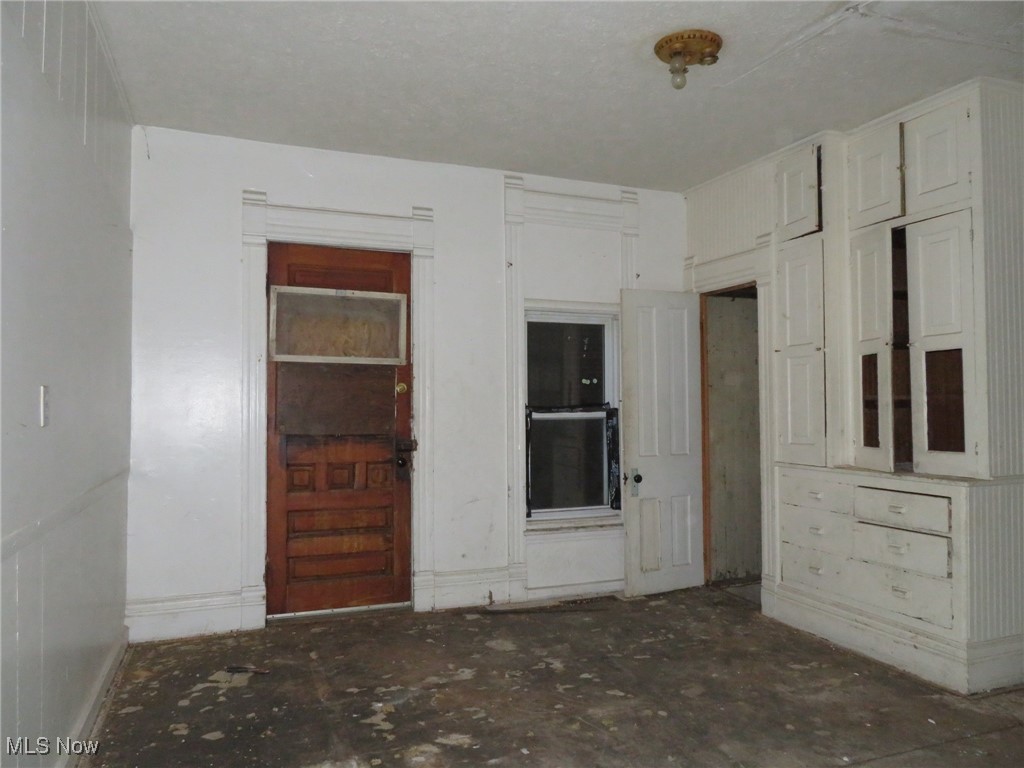 254 5th Street Elyria OH 44035