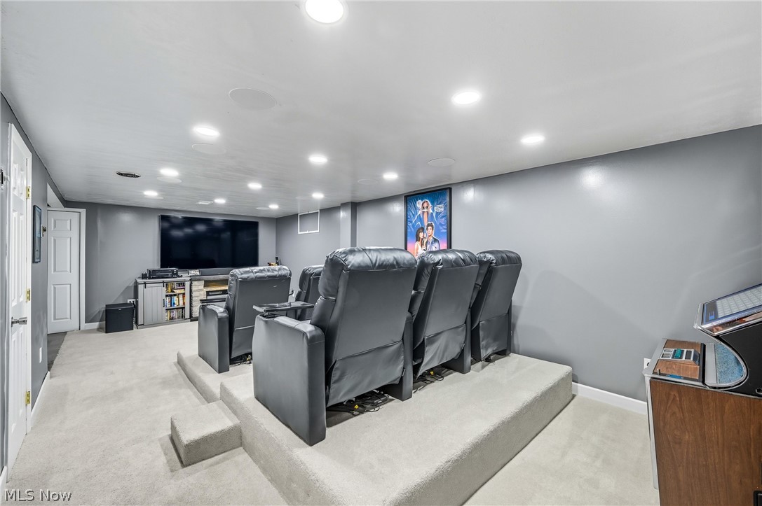 4250 Oak Knoll Drive Boardman OH 44512