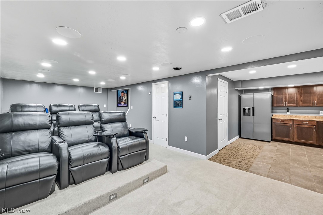 4250 Oak Knoll Drive Boardman OH 44512