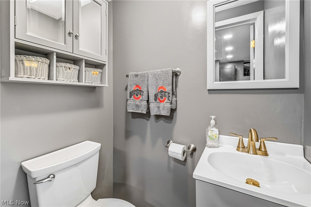 4250 Oak Knoll Drive Boardman OH 44512