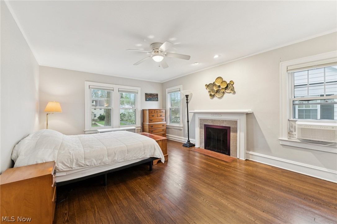 2925 E Overlook Road Cleveland Heights OH 44118