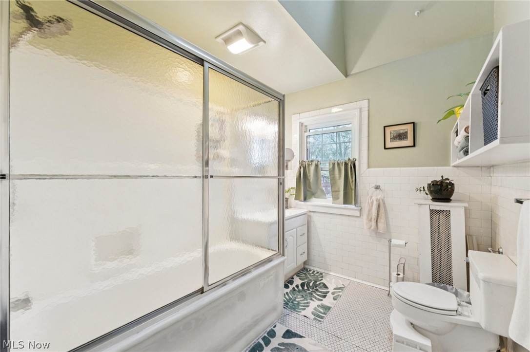 2925 E Overlook Road Cleveland Heights OH 44118
