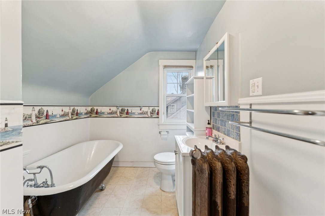 2925 E Overlook Road Cleveland Heights OH 44118