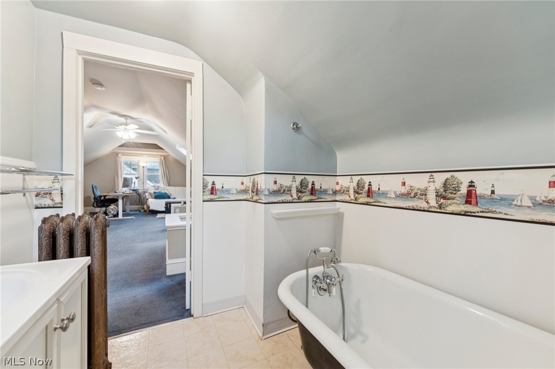 2925 E Overlook Road Cleveland Heights OH 44118