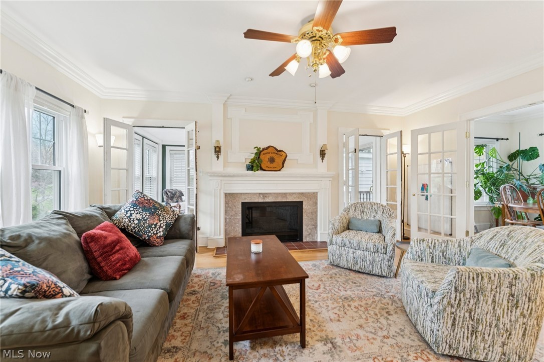 2925 E Overlook Road Cleveland Heights OH 44118