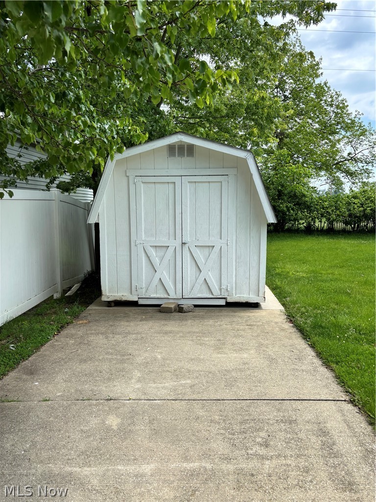526 Ridge Drive Medina OH 44256