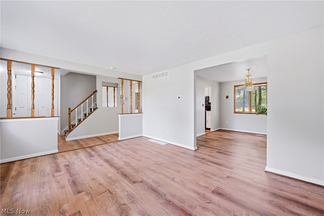 1922 Burr Oaks Court Austintown OH 44515