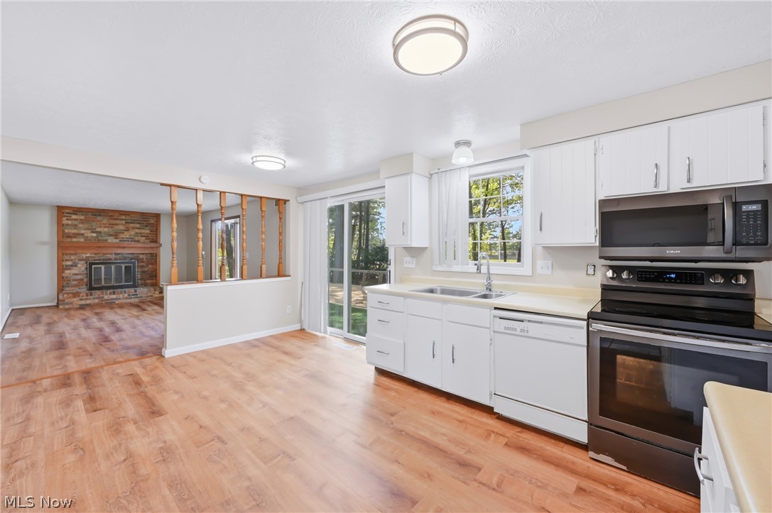 1922 Burr Oaks Court Austintown OH 44515