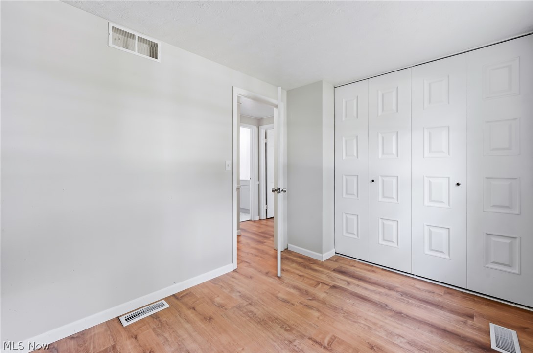 1922 Burr Oaks Court Austintown OH 44515