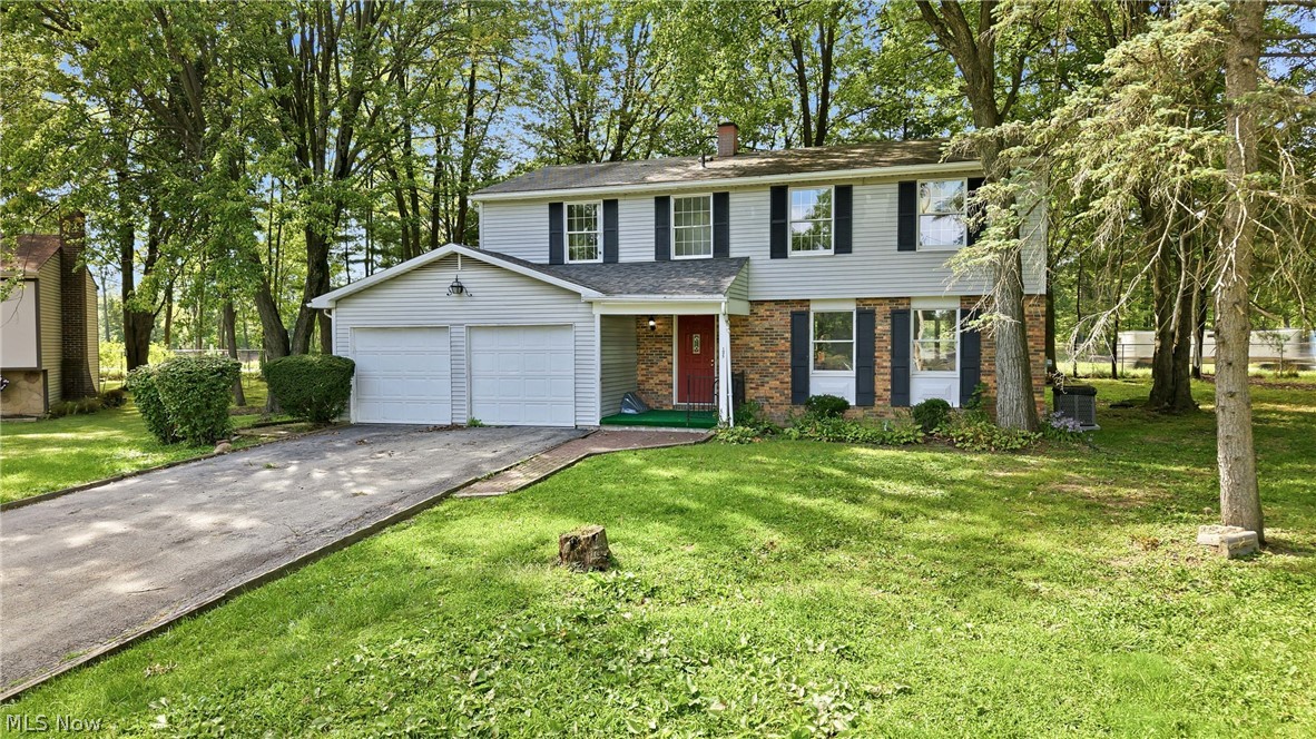 1922 Burr Oaks Court Austintown OH 44515